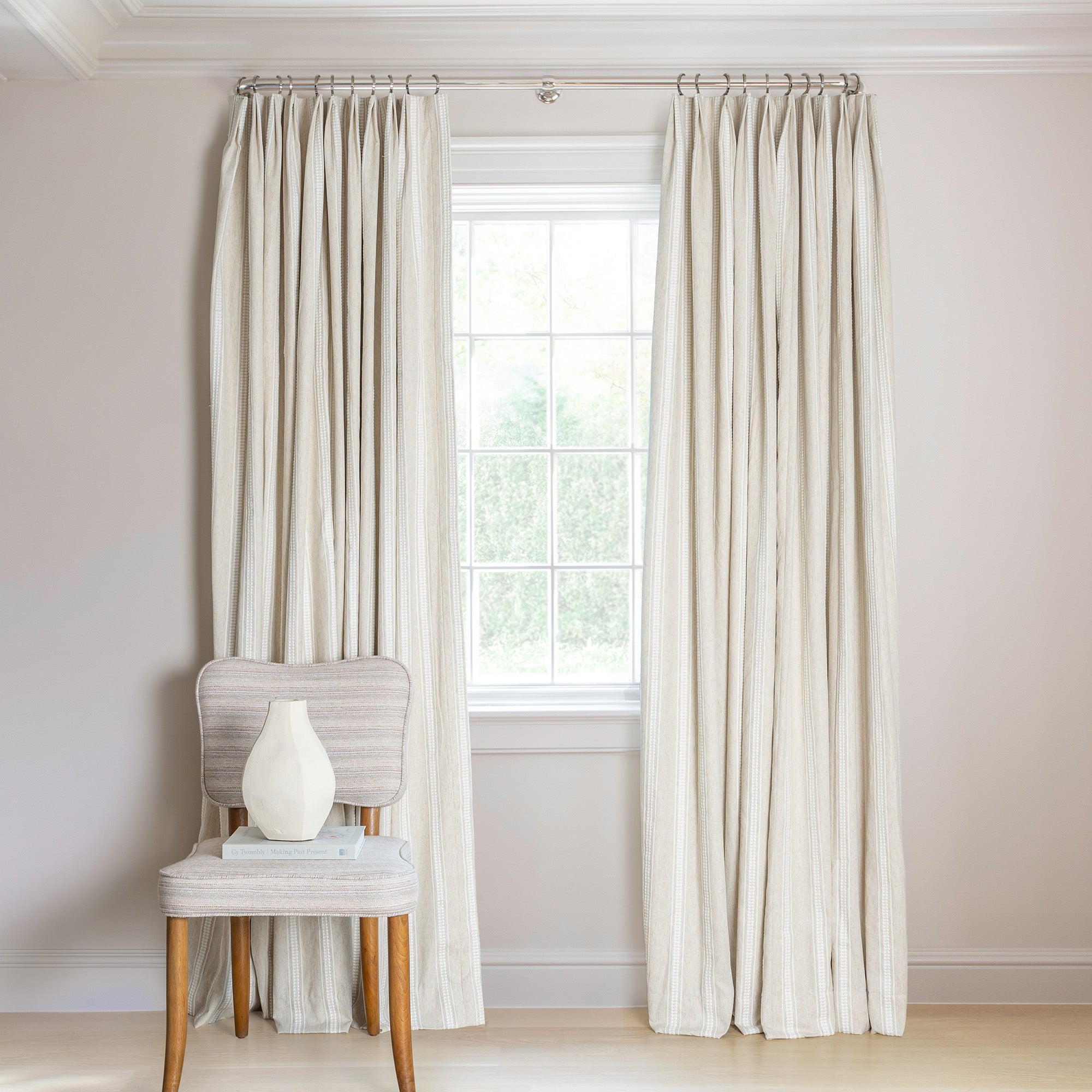 FEATURED: Shown in Tailored Pleat / Blackout