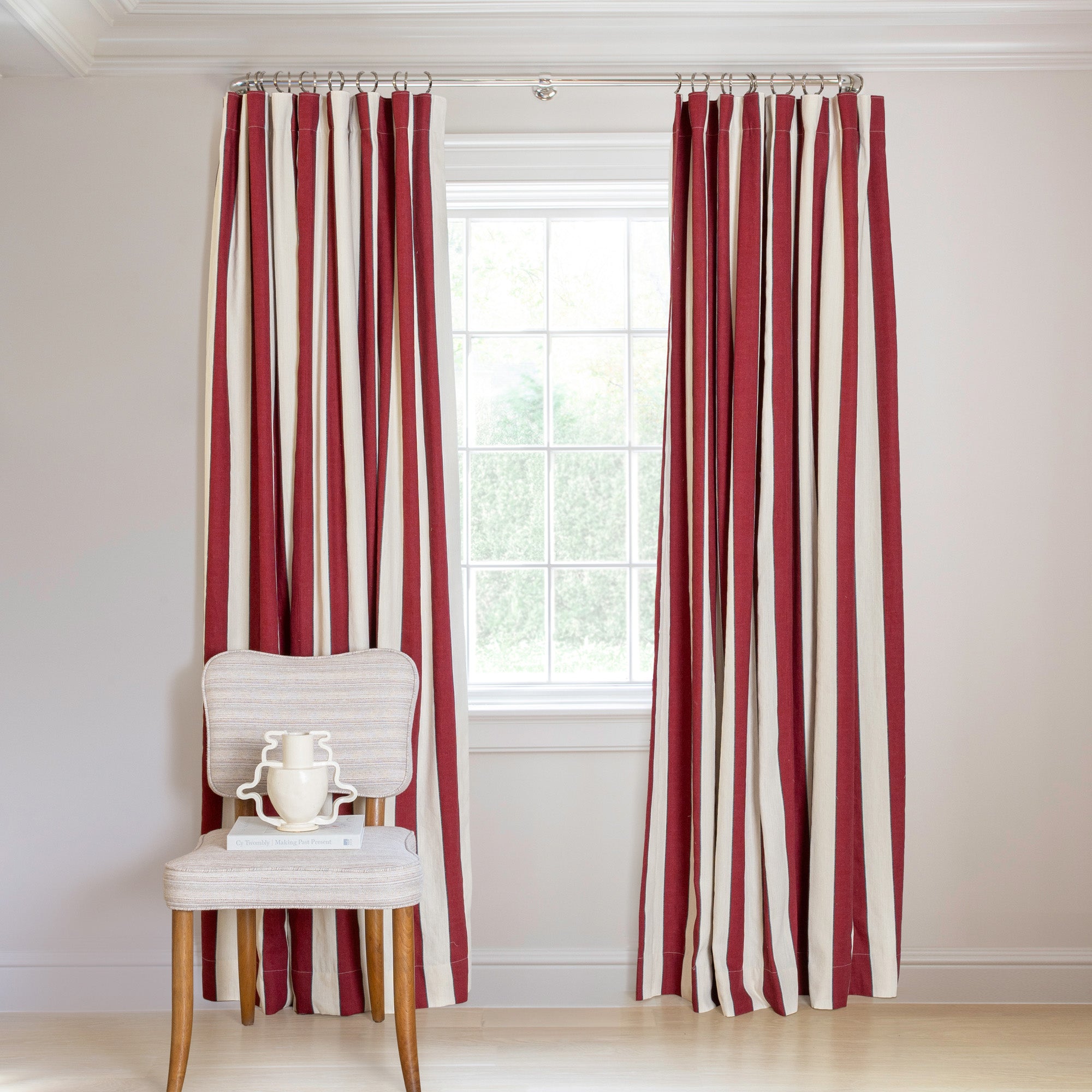 FEATURED: Shown with Ring Top / Blackout