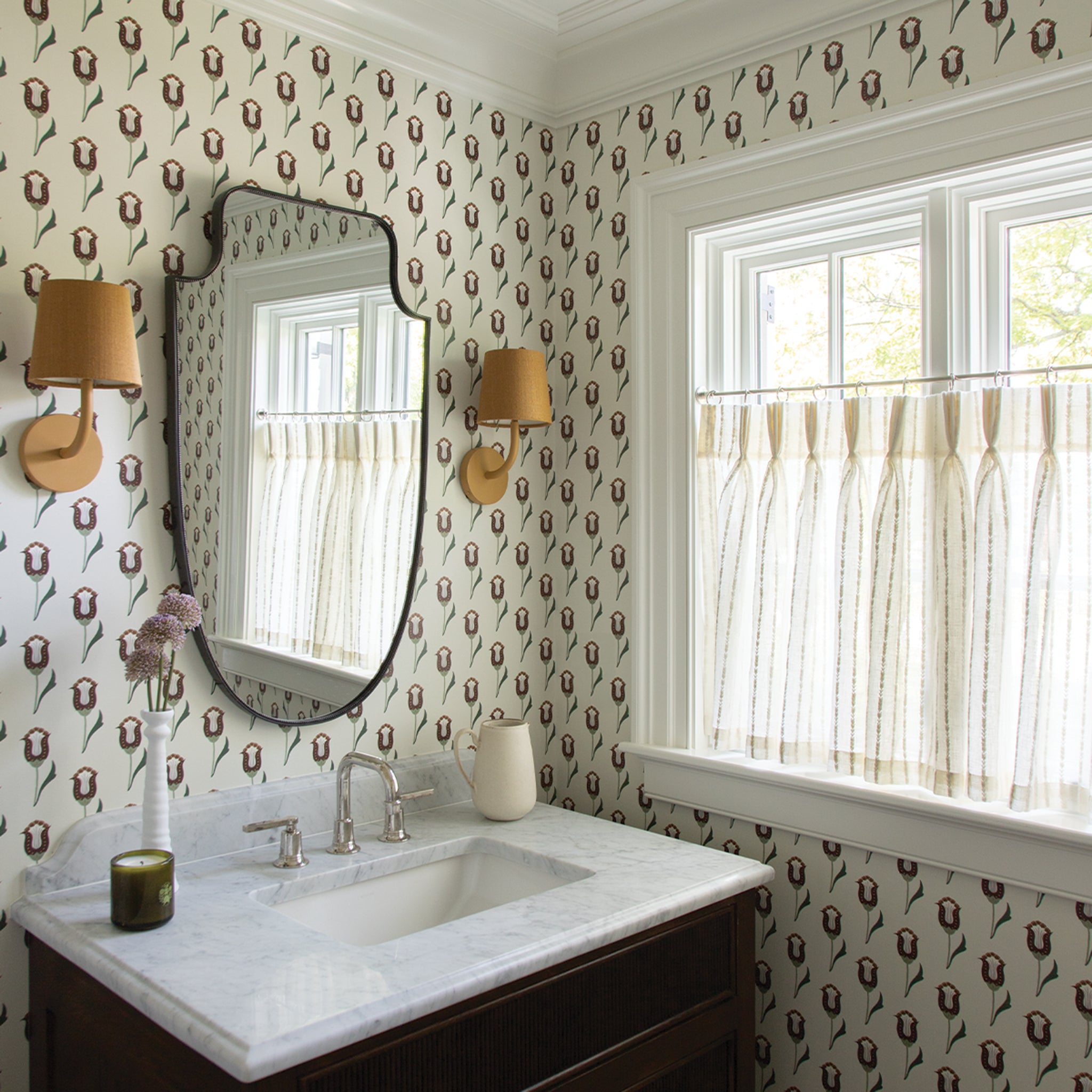 FEATURED: Shown in Pinch Pleat, Shown in Claycoated