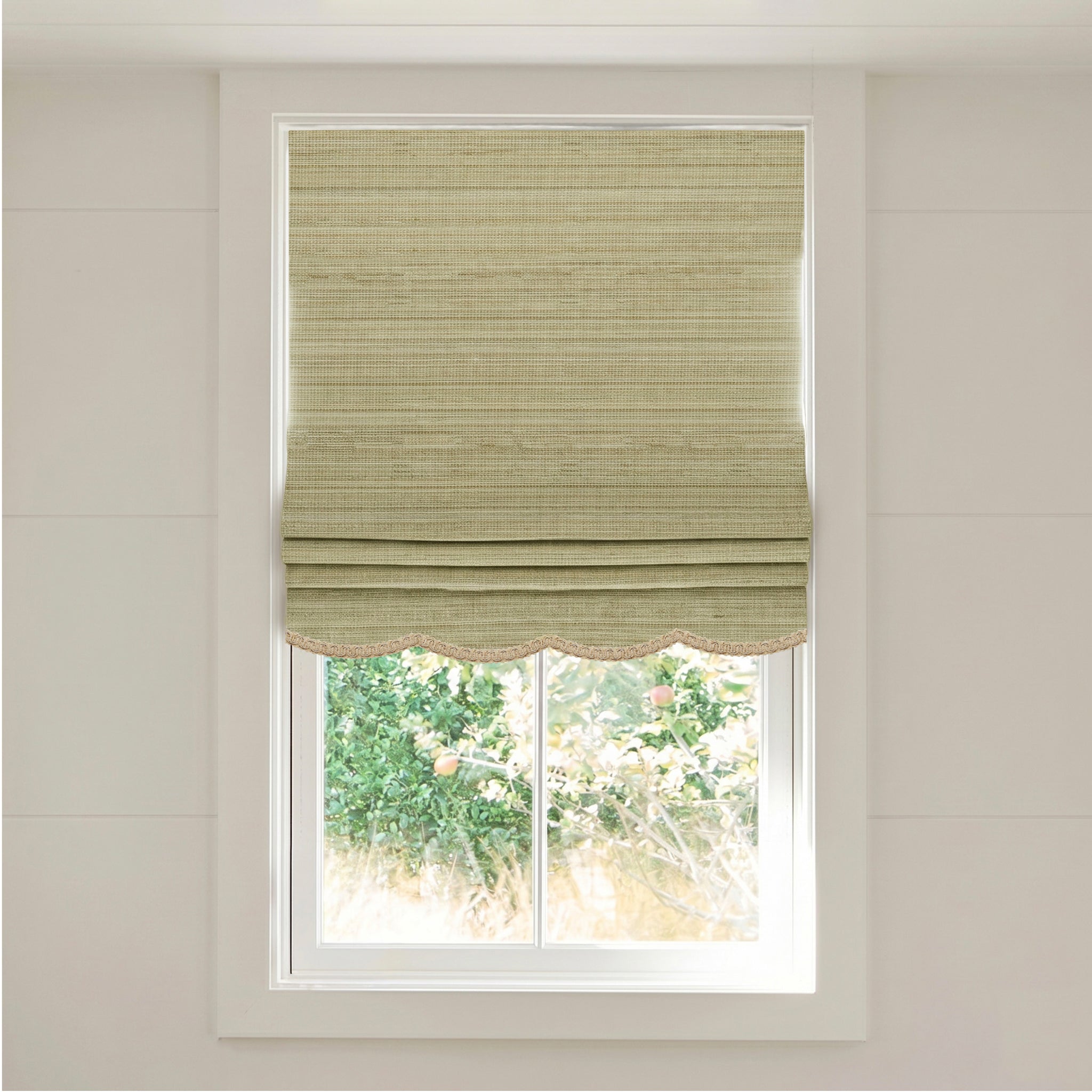 FEATURED: Shown in Scalloped / Waterfall / Inside / Shell Gimp