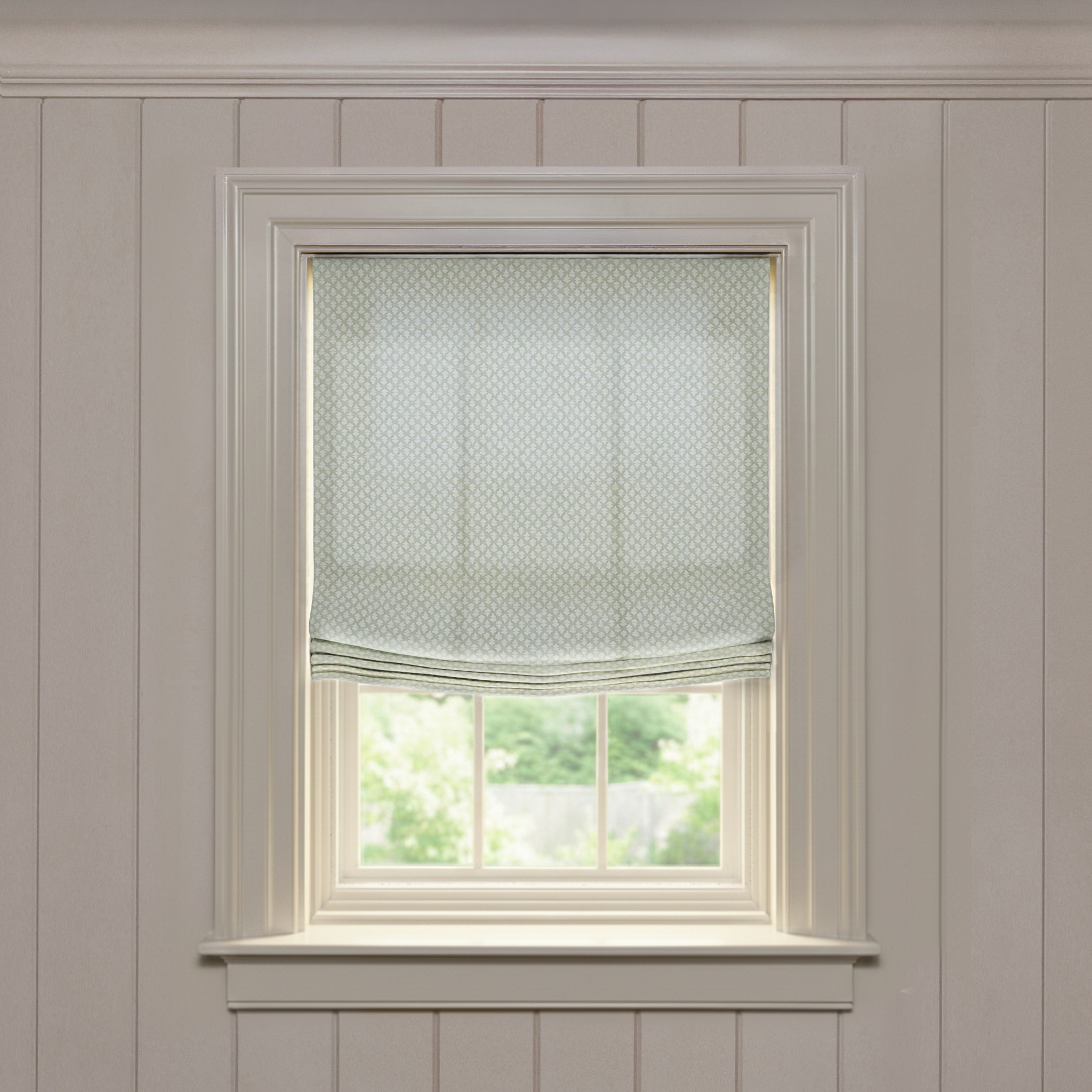 FEATURED: Shown in Relaxed